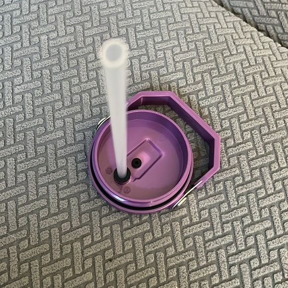 Stanley Ice Flow Flip Straw Tumbler 30oz, Lilac - Picture 9 of 11